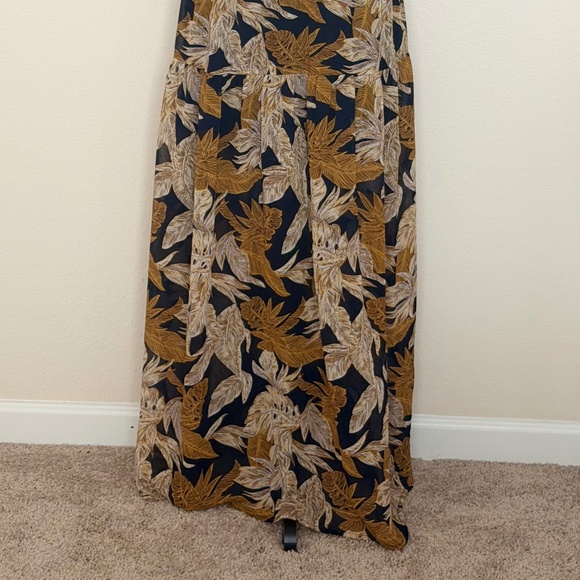 Forever 21 Tropical Leaf Print Maxi Dress – Navy & Mustard – Square Neck - Picture 4 of 4